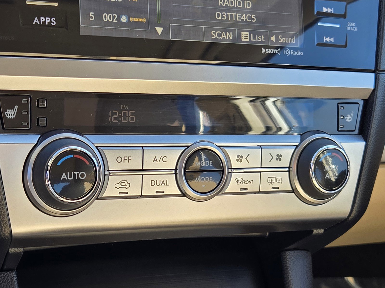 Used 2017 Subaru Legacy 2.5i Limited image 20