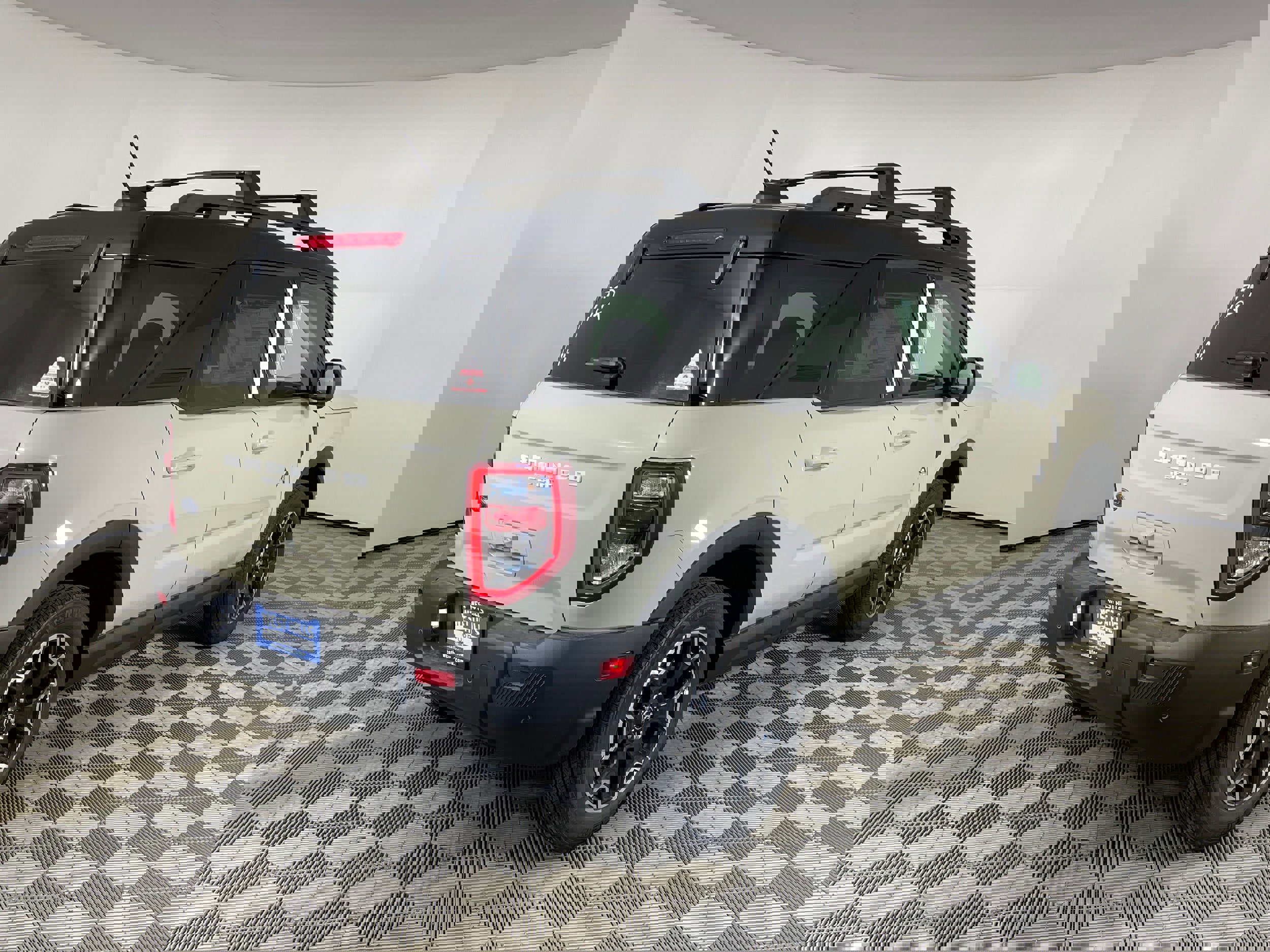 New 2025 Ford Bronco Sport Outer Banks w/ Outer Banks Tech Package+ image 6