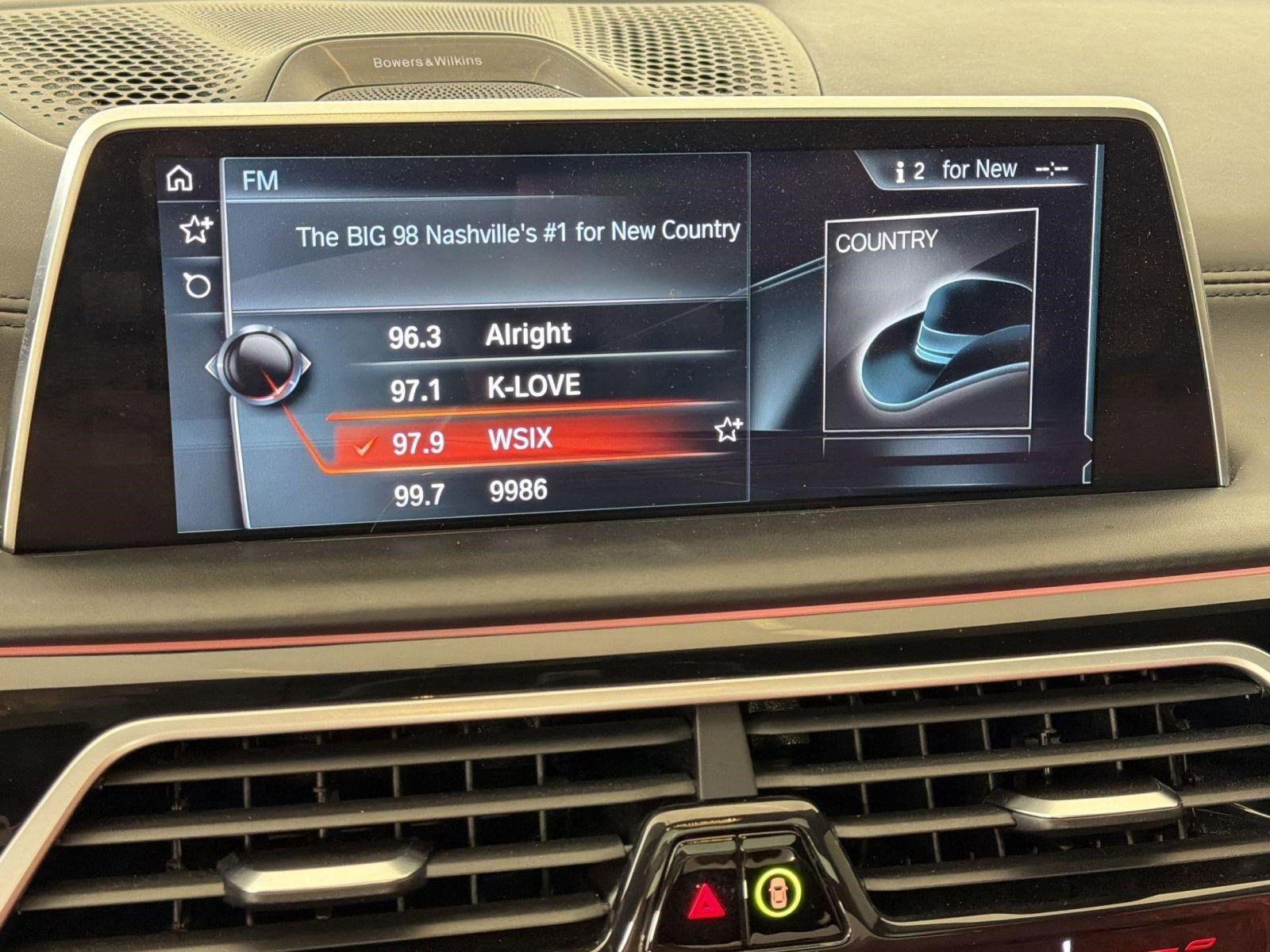 Used 2017 BMW 750i RWD image 24