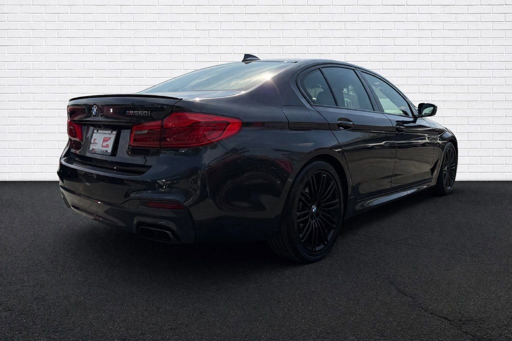 Used 2019 BMW M550i xDrive w/ Premium Package 2 image 4