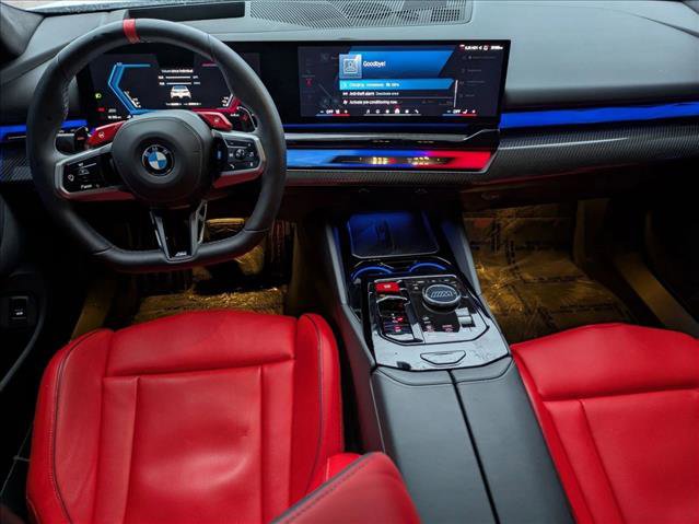 Used 2025 BMW M5 w/ Carbon Package AWD/4WD image 15