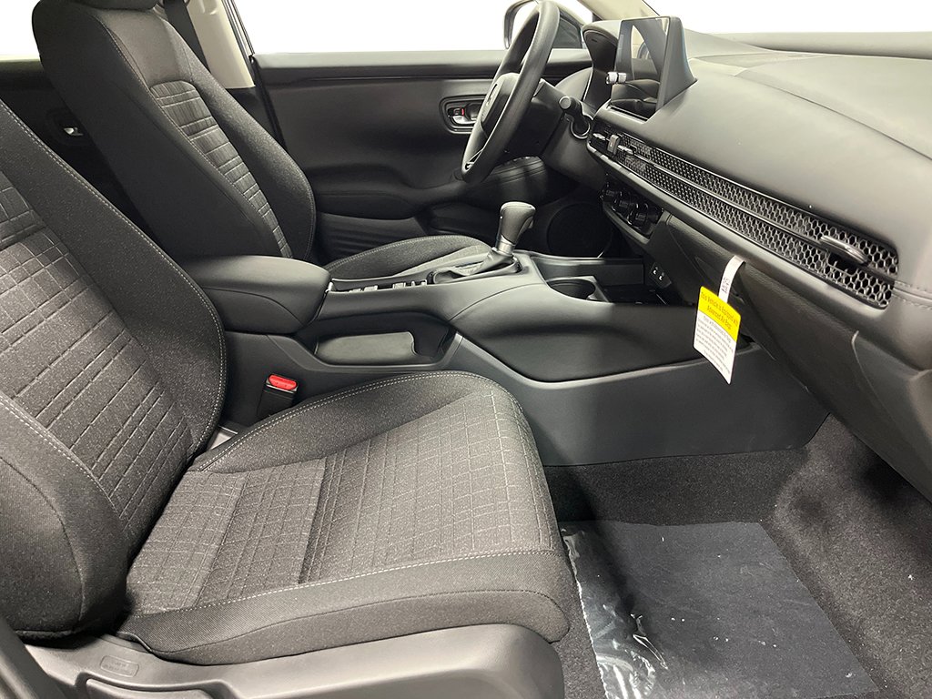 Certified 2026 Honda HR-V LX image 24