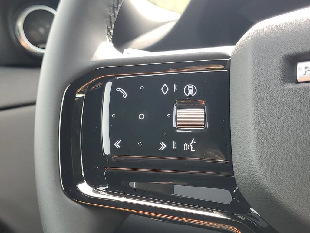 New 2026 Land Rover Range Rover Evoque S AWD/4WD image 17