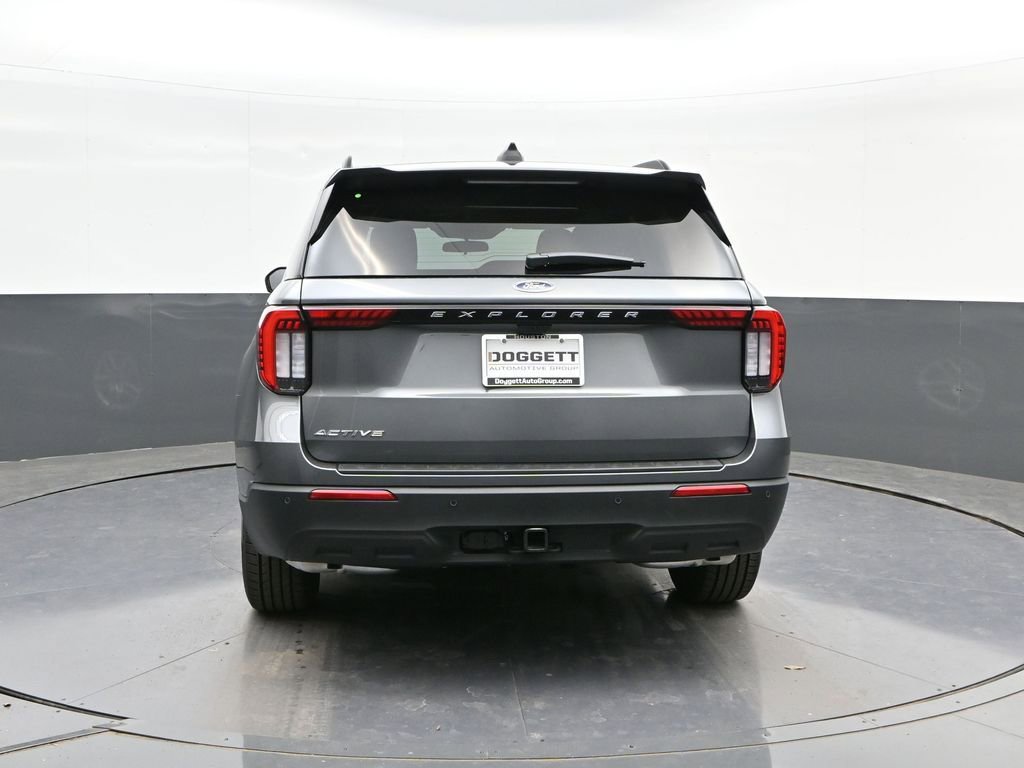 New 2026 Ford Explorer Active image 8
