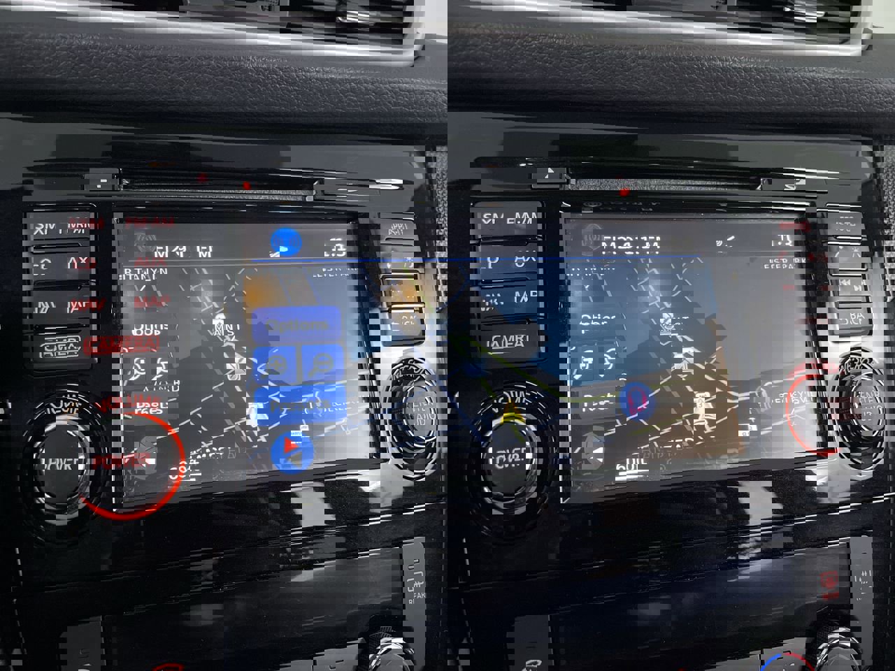 Used 2016 Nissan Rogue SL w/ SL Premium Package image 17