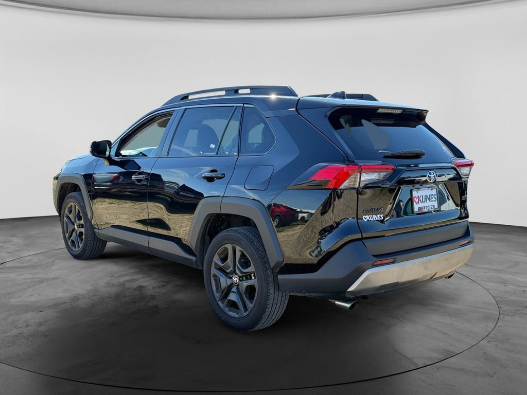 Used 2024 Toyota RAV4 Adventure AWD/4WD image 7