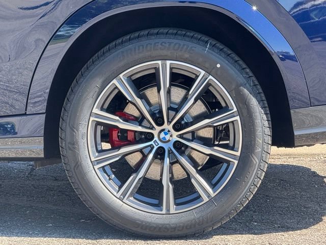New 2027 BMW X6 xDrive40i w/ Executive Package AWD/4WD image 3