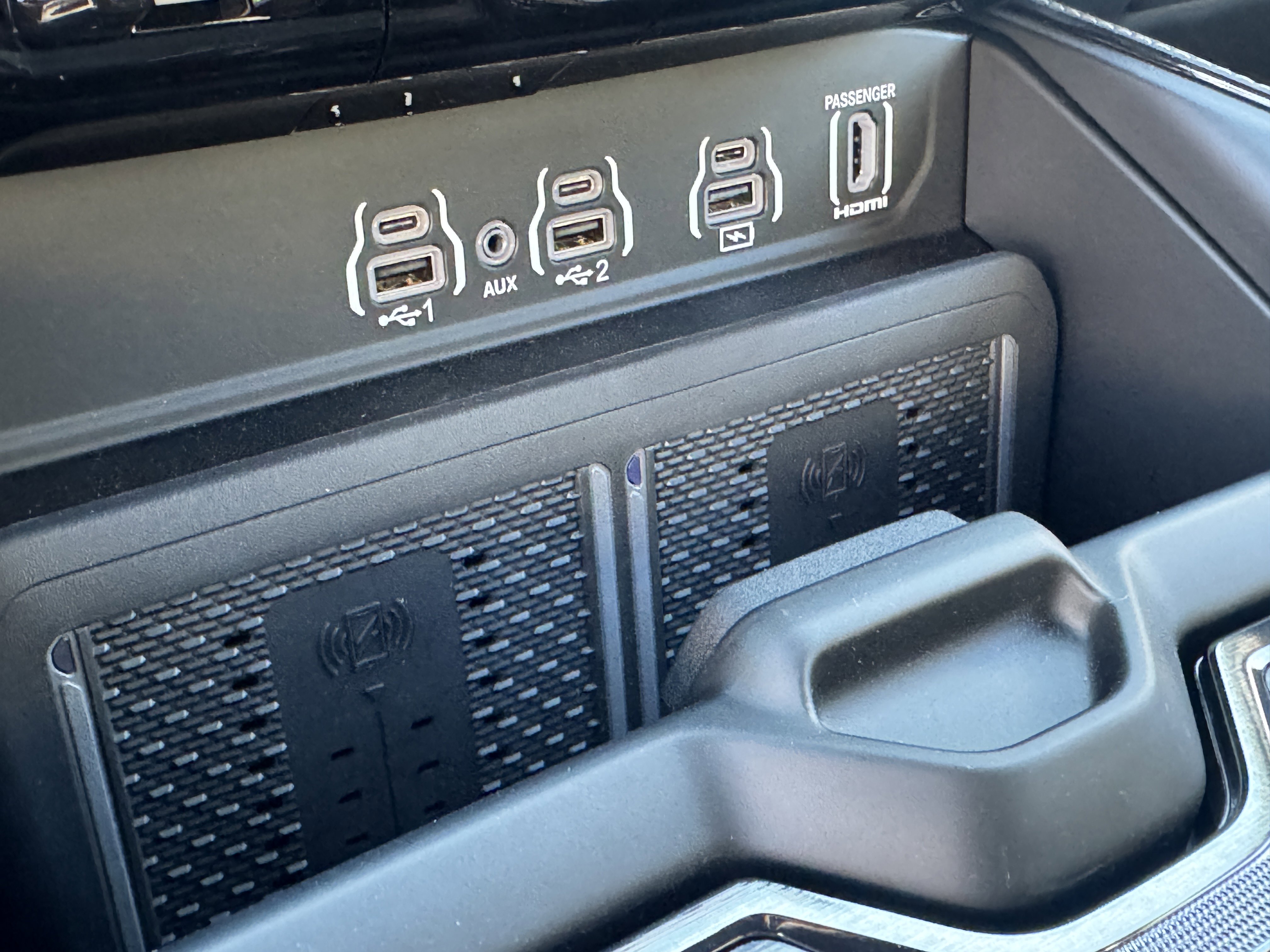 New 2026 RAM 3500 Limited image 26