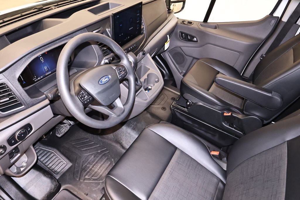 New 2026 Ford Transit 250 148 Medium Roof Extended AWD image 27