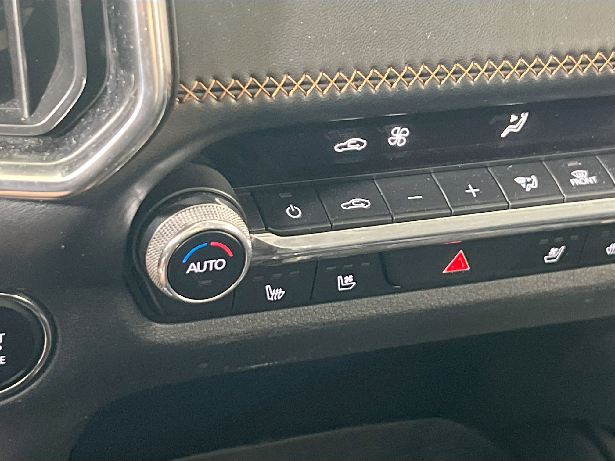 Used 2023 MAZDA CX-50 AWD 2.5 S w/ Cargo Package image 19