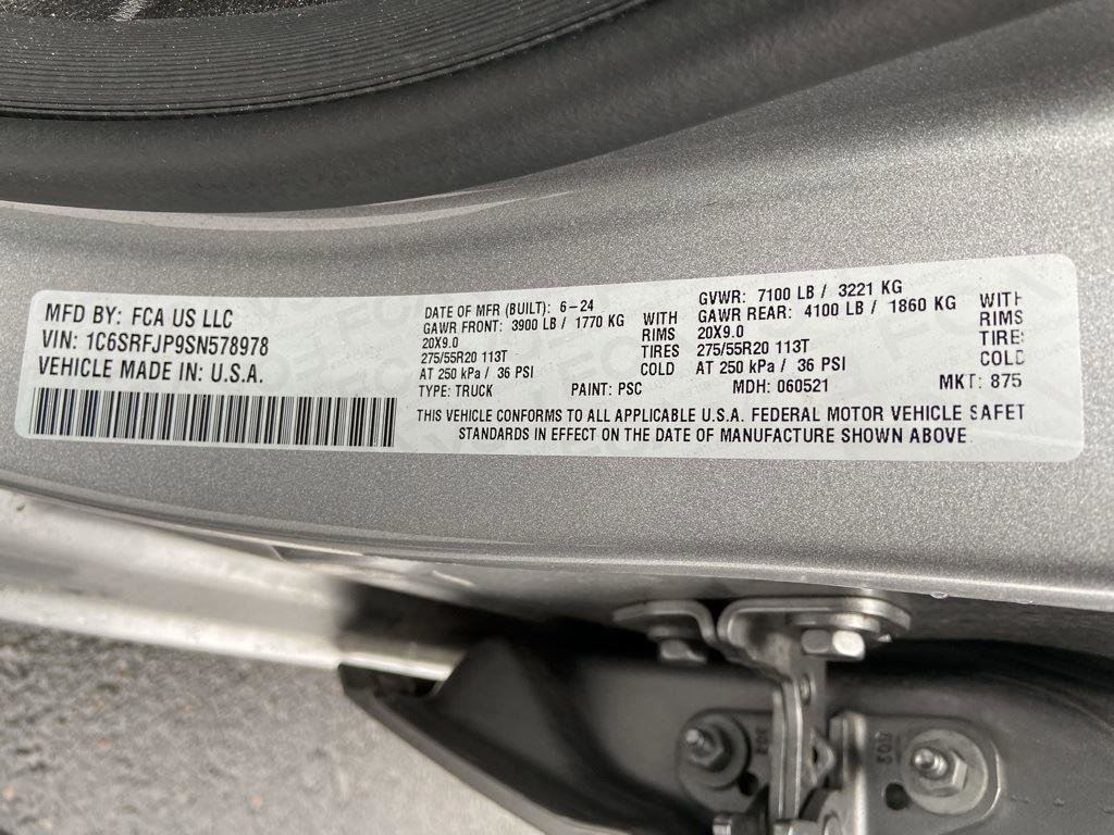 Used 2025 RAM 1500 Laramie image 39