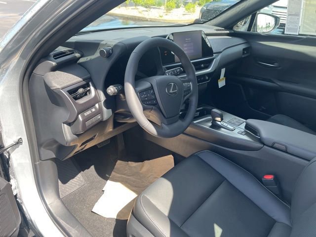 New 2026 Lexus UX 300h AWD image 13