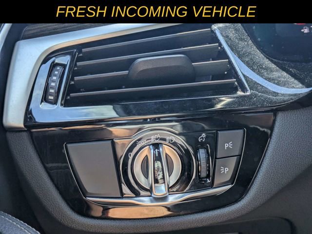 Used 2021 BMW 540i w/ Convenience Package RWD image 21