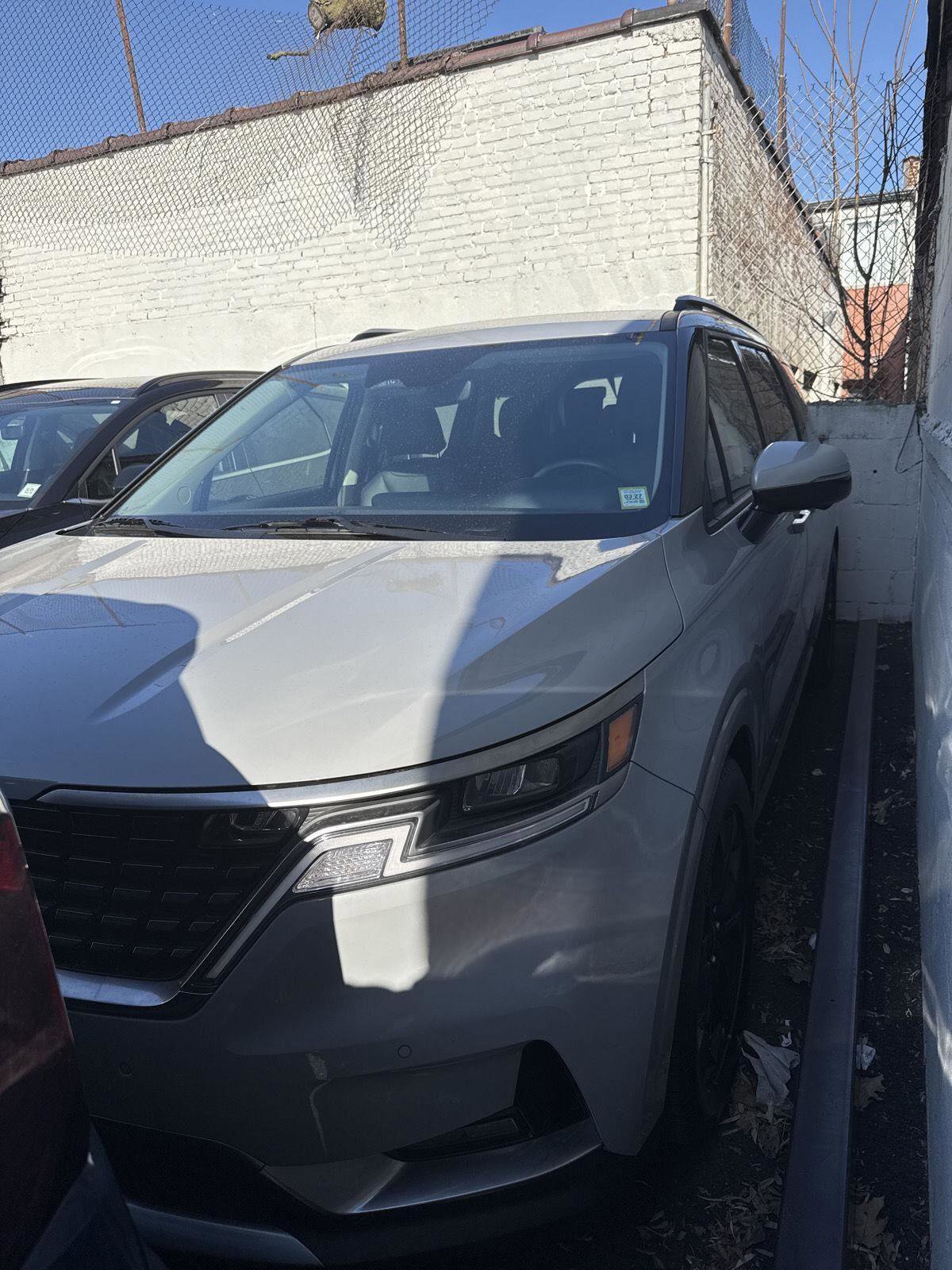 Used 2023 Kia Carnival SX