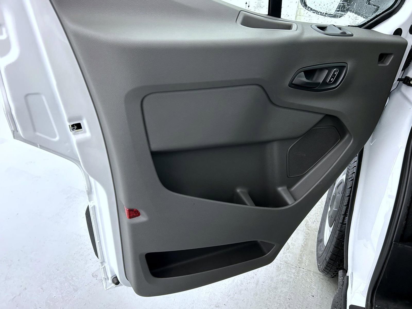 New 2026 Ford Transit 250 Low Roof w/ Load Area Protection Package RWD image 9