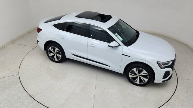 Used 2024 Audi Q8 e-tron Premium Plus w/ Premium Plus Package image 75