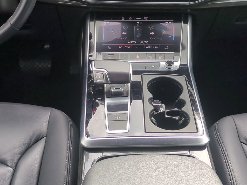Used 2025 Audi Q7 3.0T Premium Plus AWD/4WD image 21