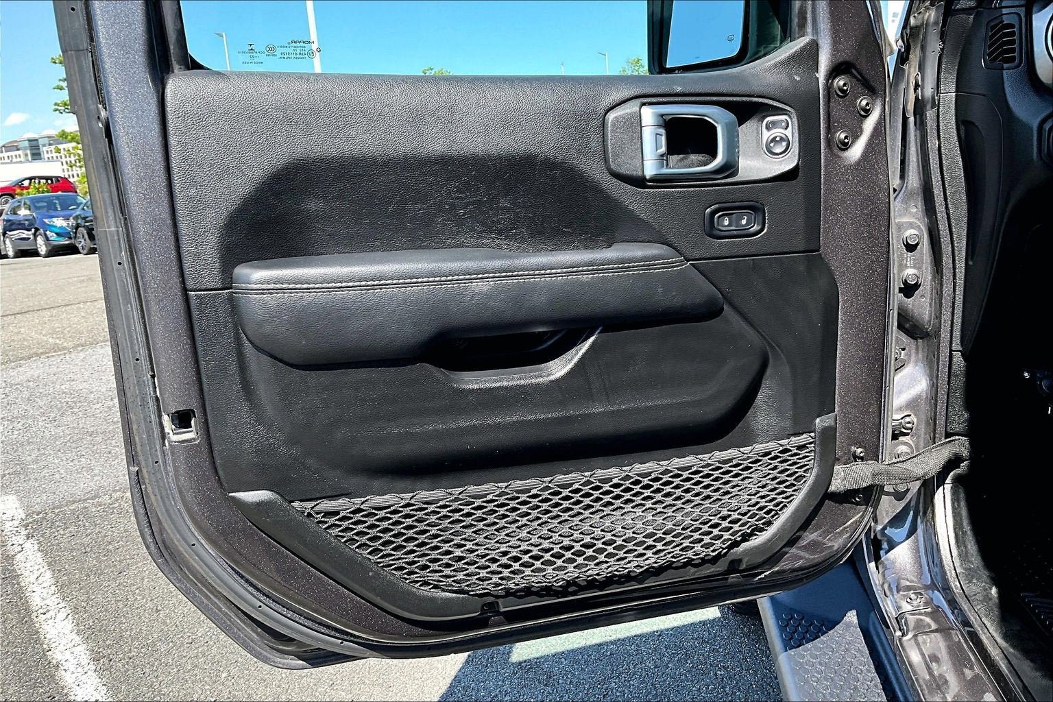 Used 2022 Jeep Wrangler Unlimited Sahara AWD/4WD image 20