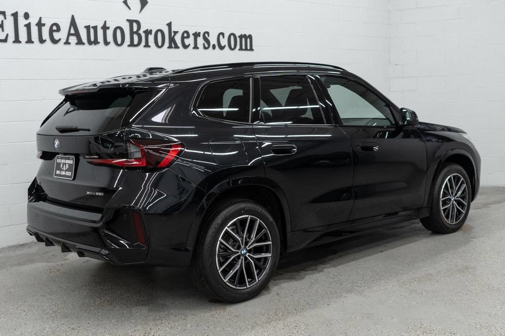 Used 2026 BMW X1 xDrive28i w/ M Sport Package AWD/4WD image 6