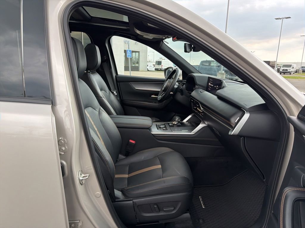 Used 2024 MAZDA CX-90 Plug-In Hybrid w/ Premium Plus image 21