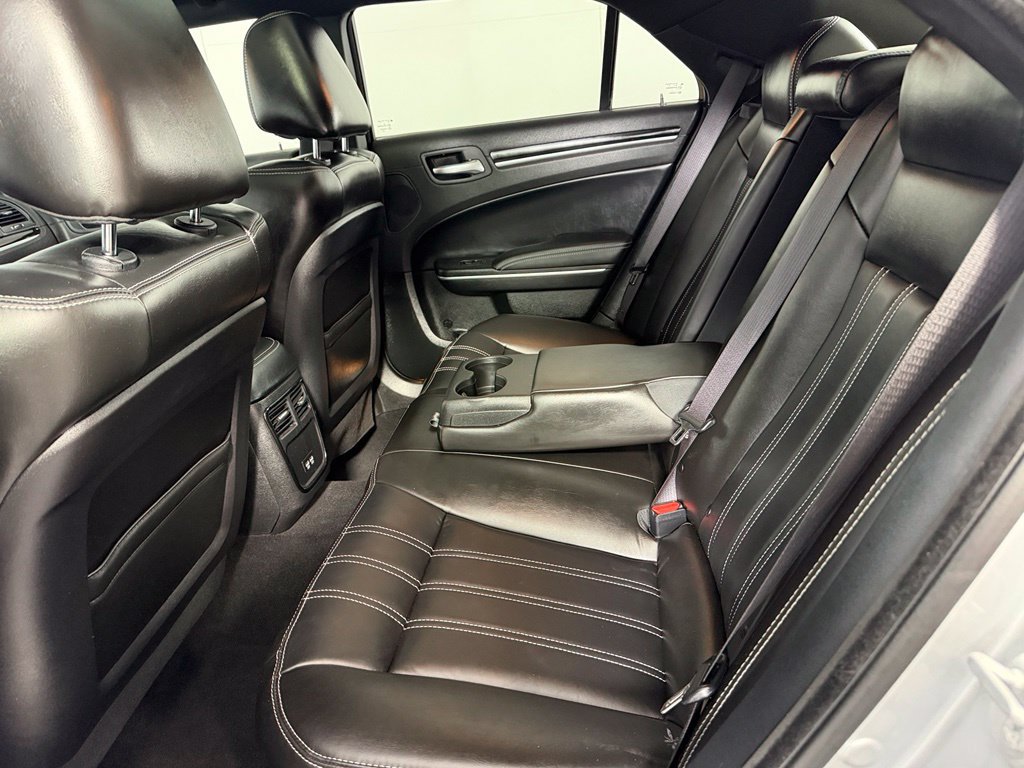 Certified 2022 Chrysler 300 S RWD image 18