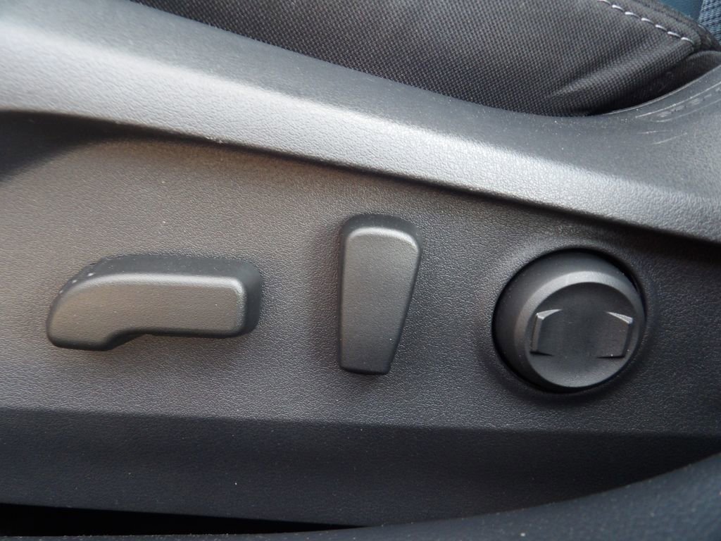 Used 2024 Subaru Outback Premium image 15