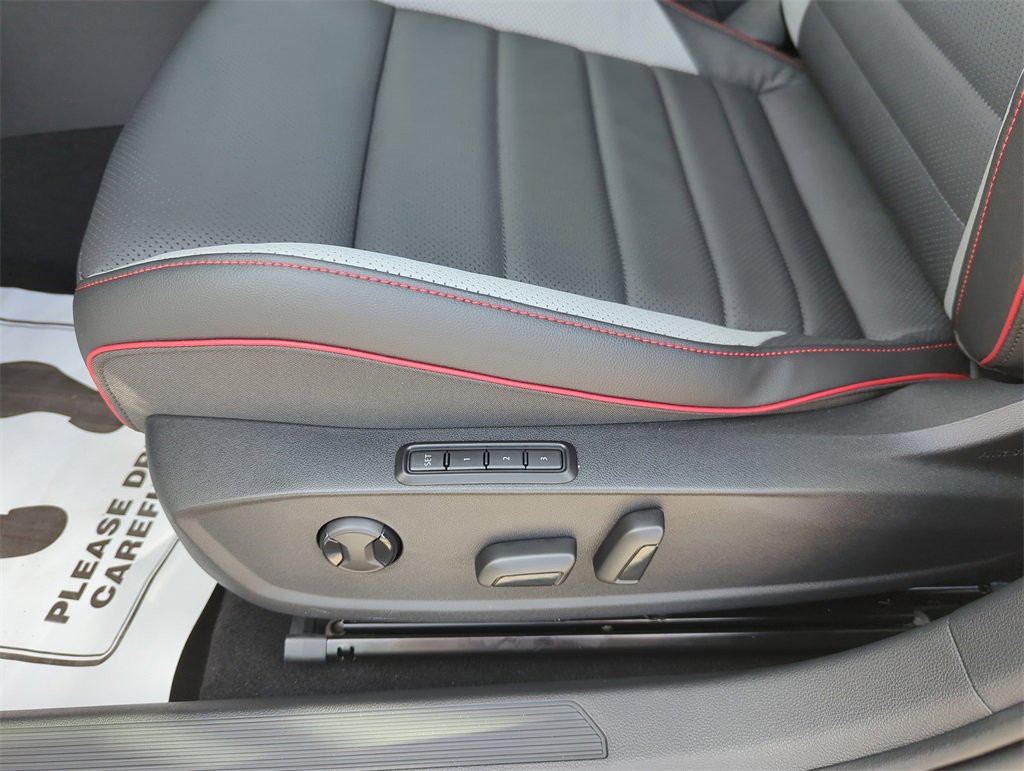 New 2026 Volkswagen GTI SE image 27