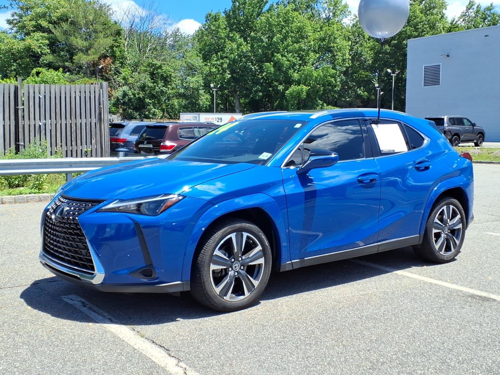 Used 2024 Lexus UX 250h AWD w/ Premium Package image 3