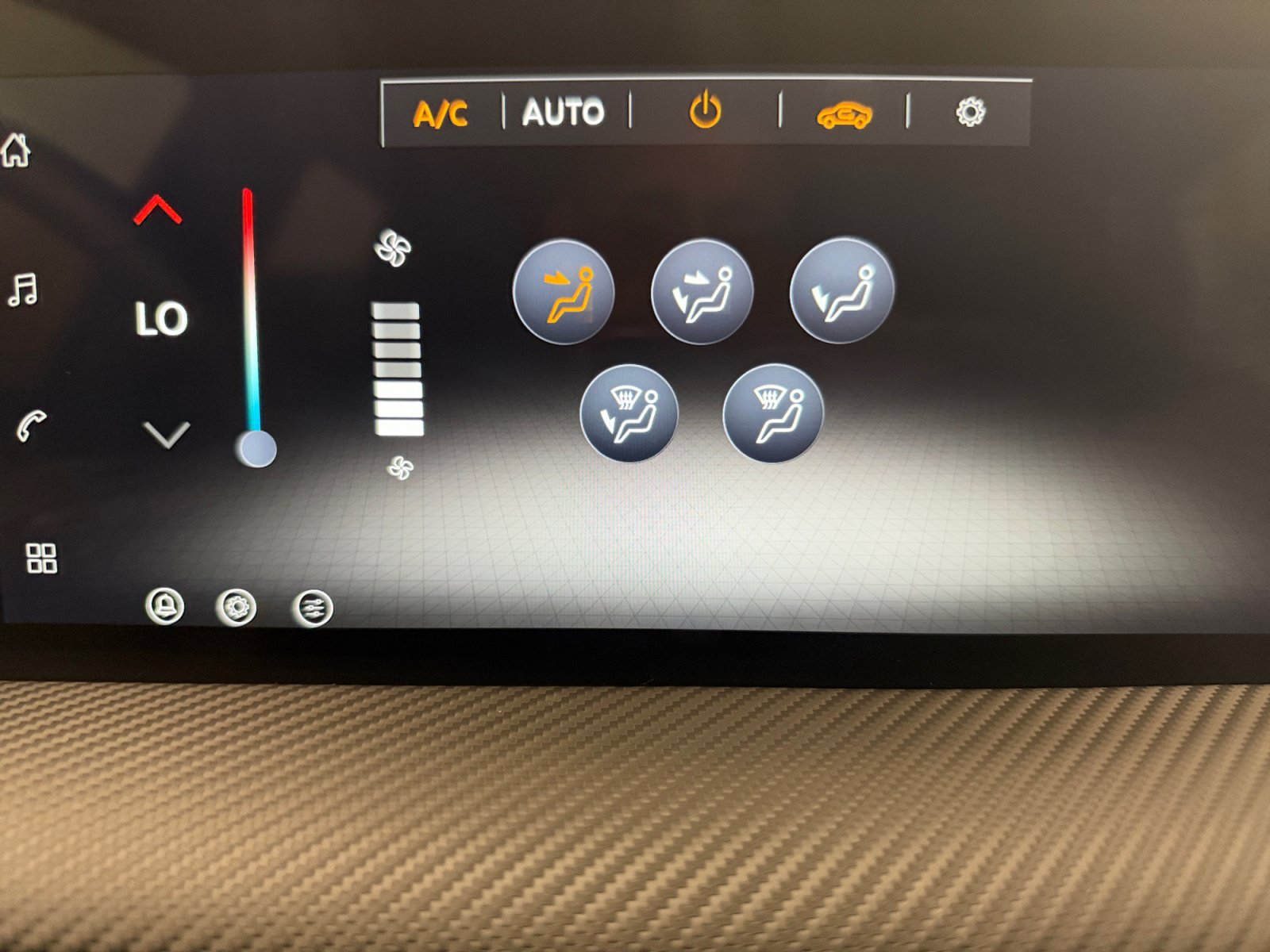 Used 2026 Nissan Kicks SR FWD image 19