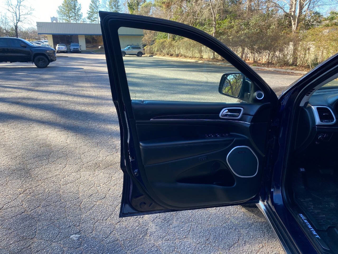 Used 2018 Jeep Grand Cherokee Summit w/ Skid Plate Group image 15