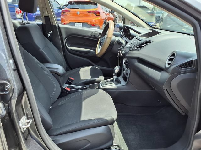Used 2018 Ford Fiesta SE FWD image 18
