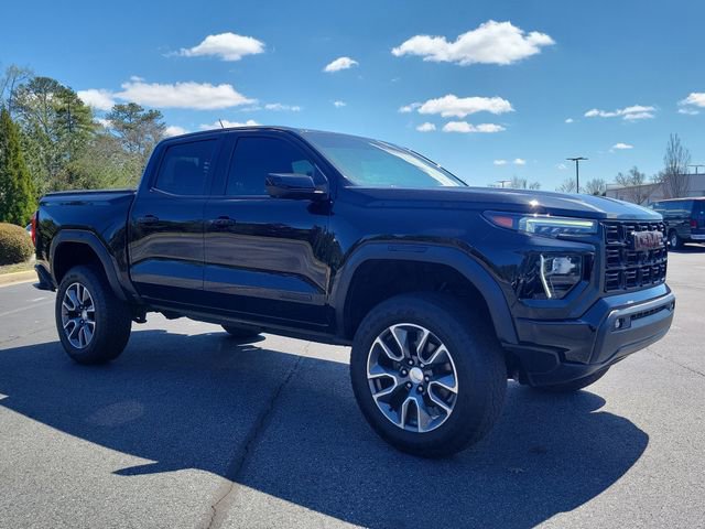 Used 2024 GMC Canyon Elevation w/ Elevation Premium Package image 3