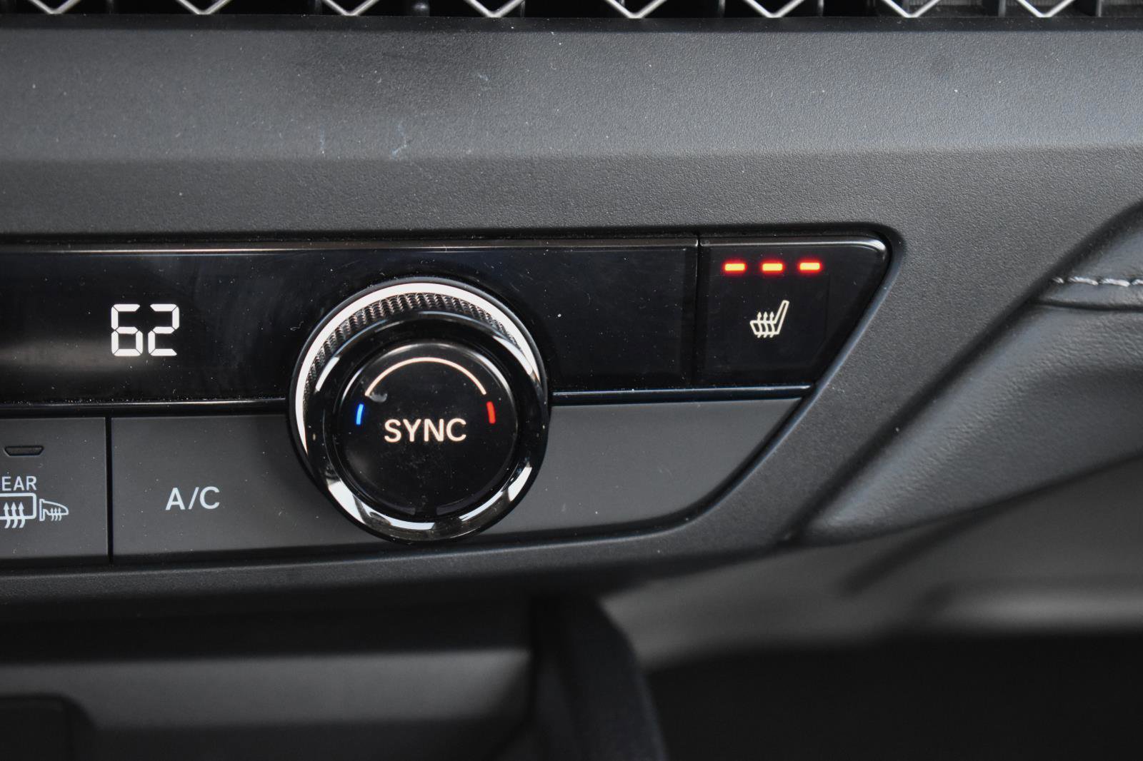 Used 2024 Honda Accord EX image 11