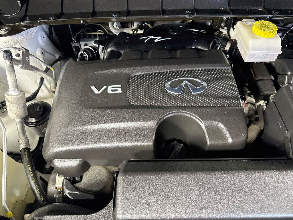 Certified 2024 INFINITI QX60 Luxe w/ Performance Audio Package FWD image 44
