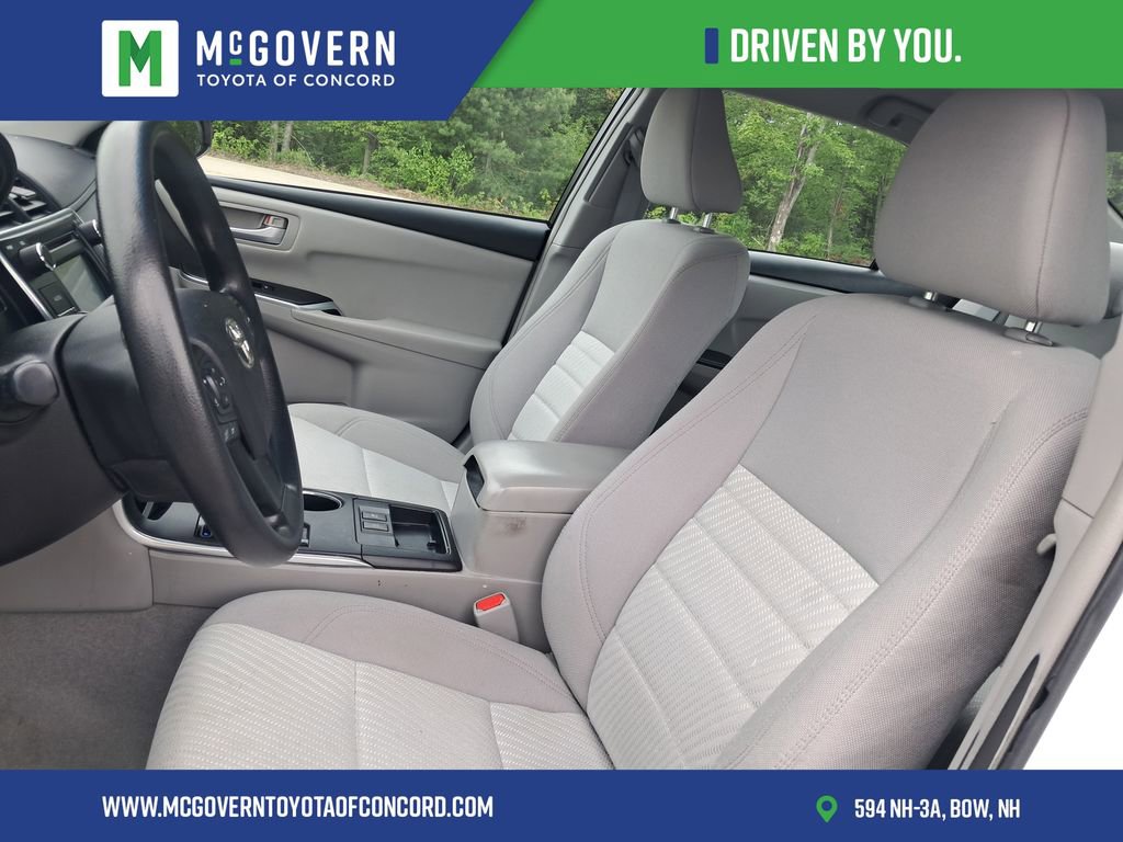 Used 2015 Toyota Camry LE FWD image 11