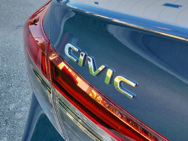 Used 2025 Honda Civic LX image 7