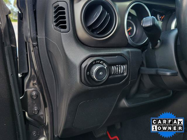 Used 2019 Jeep Wrangler Unlimited Sport S AWD/4WD image 35