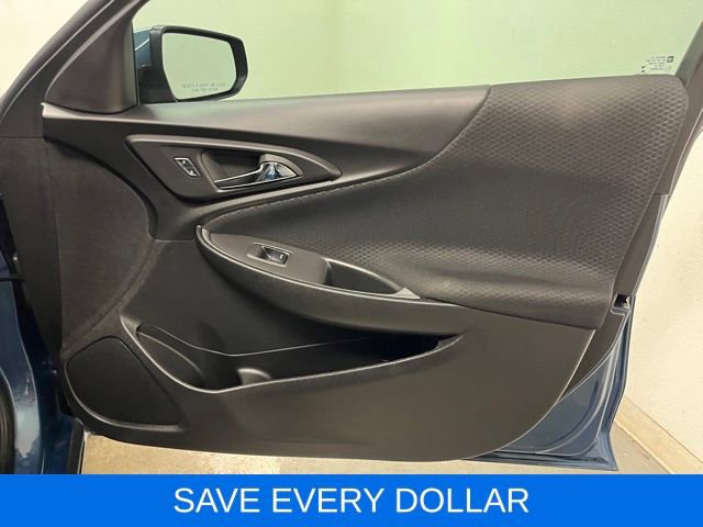 Used 2024 Chevrolet Malibu RS FWD image 24