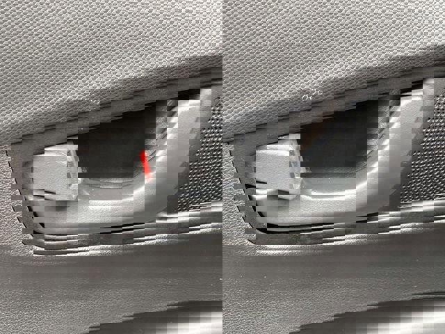 Used 2023 Hyundai Kona SE image 15