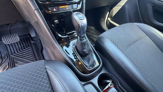 Used 2022 Buick Encore Preferred w/ Safety Package AWD/4WD image 24
