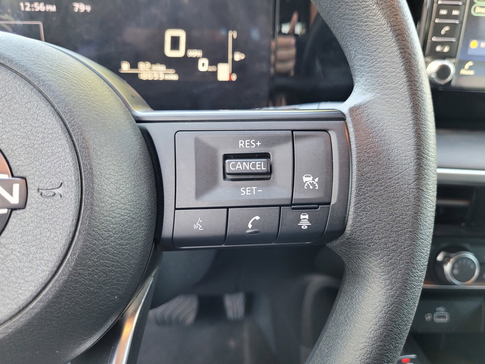 Used 2025 Nissan Kicks S image 22