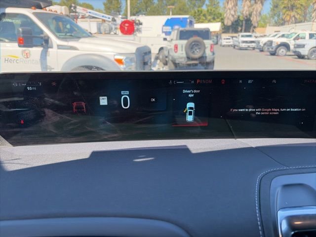 Used 2025 Ford Expedition Max Platinum w/ Stealth Performance Package image 17