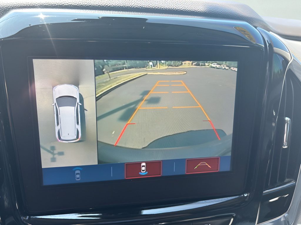Used 2019 Chevrolet Traverse Premier AWD/4WD image 17