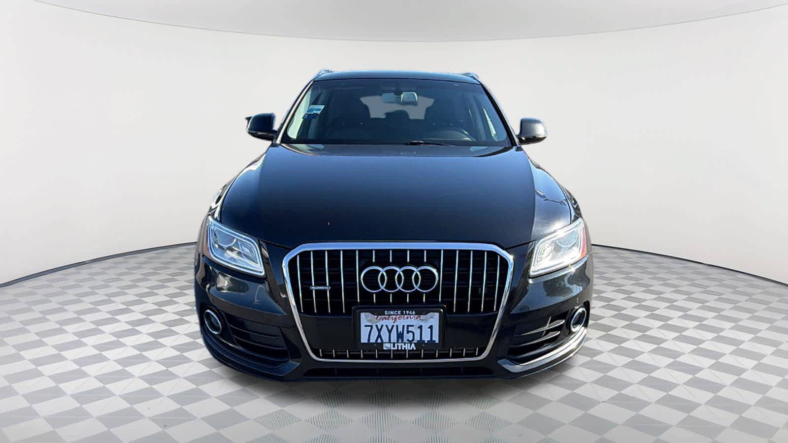 Used 2017 Audi Q5 2.0T Premium Plus w/ Technology Package AWD/4WD image 2
