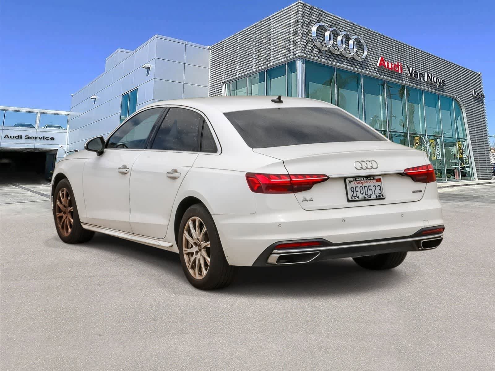 Used 2023 Audi A4 2.0T Premium w/ Convenience Package AWD/4WD image 2