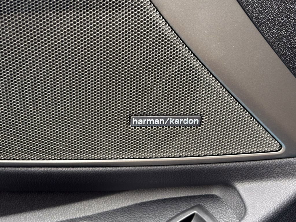 New 2026 BMW M340i xDrive image 10