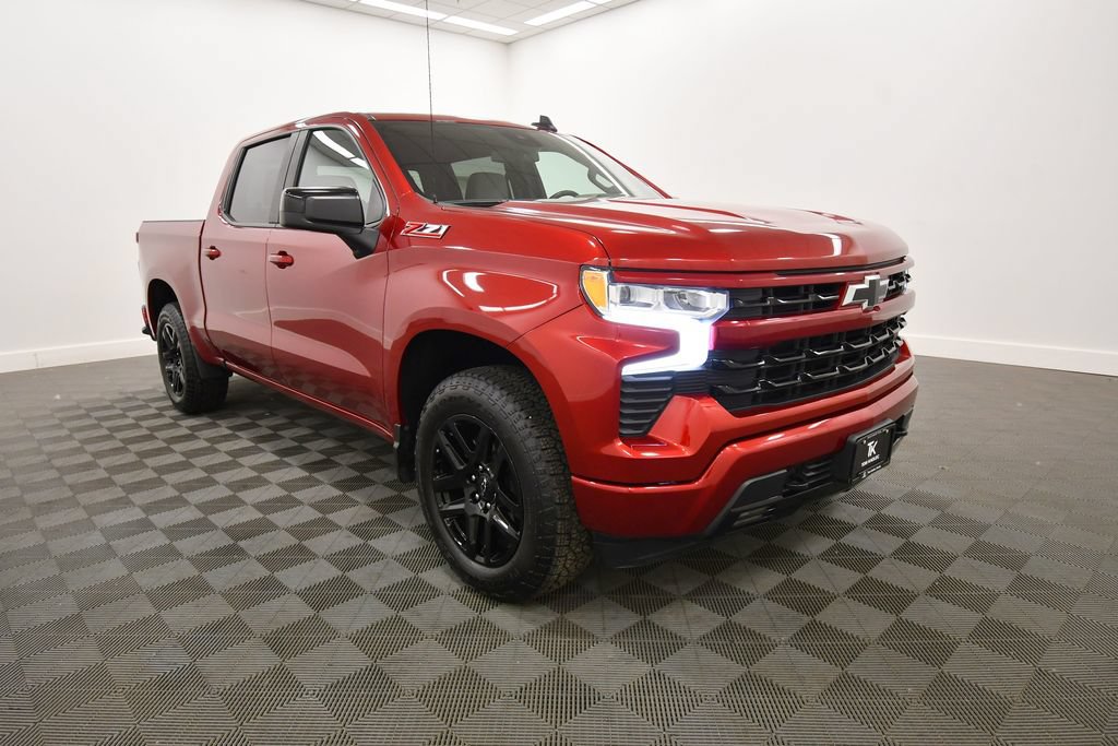 Used 2024 Chevrolet Silverado 1500 RST AWD/4WD image 10