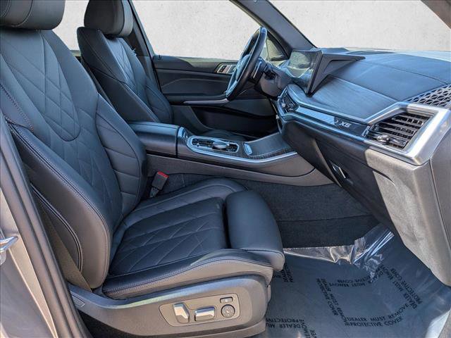 Certified 2024 BMW X5 xDrive50e w/ Premium Package image 22