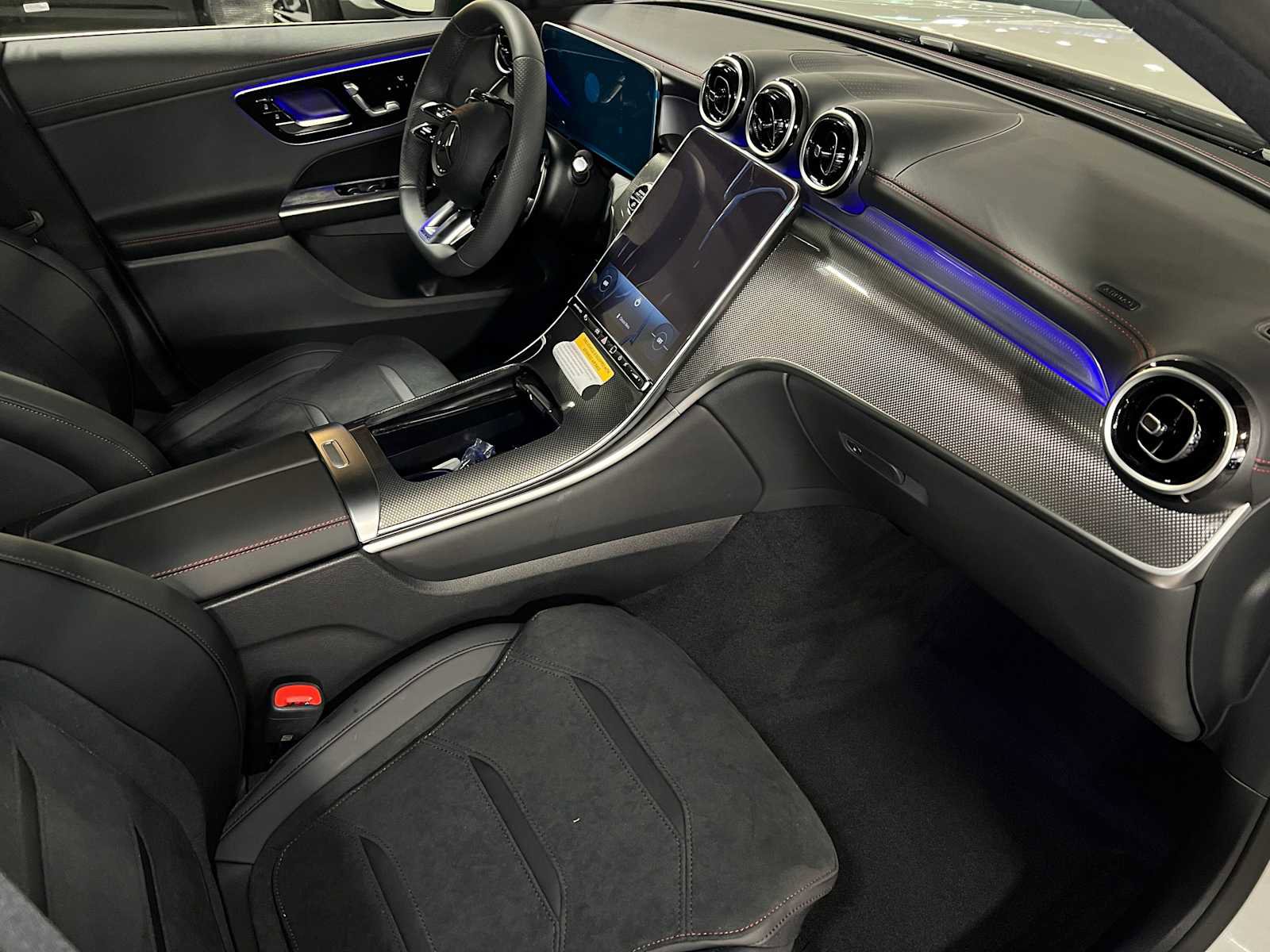 New 2026 Mercedes-Benz GLC 43 AMG 4MATIC image 11