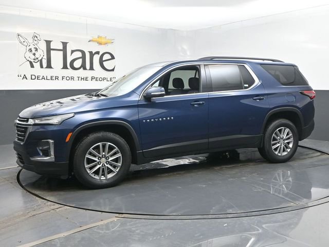 Used 2023 Chevrolet Traverse LT image 32